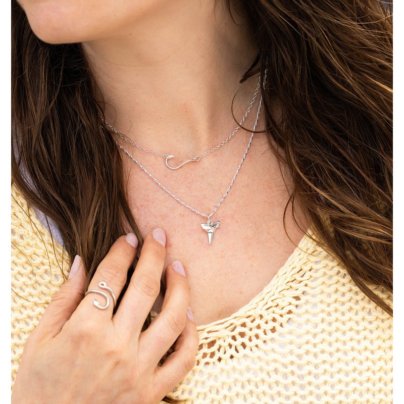 Shark's Tooth charm Y1-121 - CB Stark Jewelers