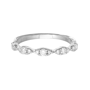 14kw .28ctw Diamond Accented Graduated Band 110-03552