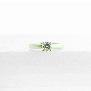 Diamond Solitaire Platinum Engagement Ring 037-00031
