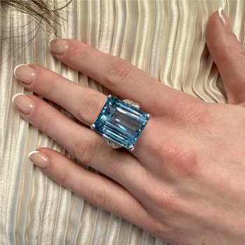Shop Our Catalog - Moses Jewelers