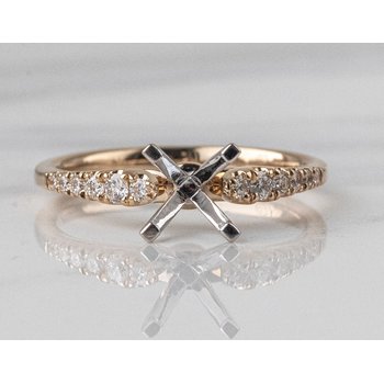 Kesslers .04ct. t.w. Diamond Engagement Ring in 14K White