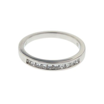 Kesslers 3/4ct. t.w. Round Cut Diamond Fashion Ring in 14K