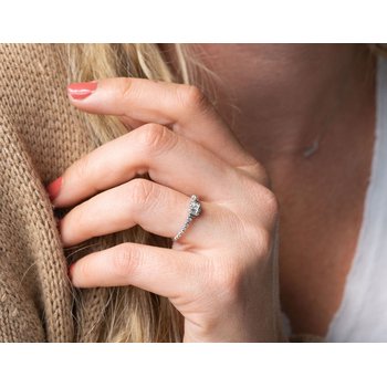 Kesslers 1/5ct. t.w. Princess and Round Cut Diamond Promise
