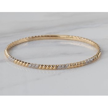 Kesslers Fluted Hinge Bangle Bracelet in 14K Yellow Gold
