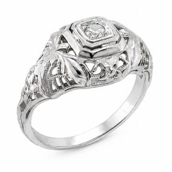 Estate 18 Karat White Gold Diamond Ring 022145