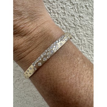 14K Yellow Gold Diamond Bangle 41-1206