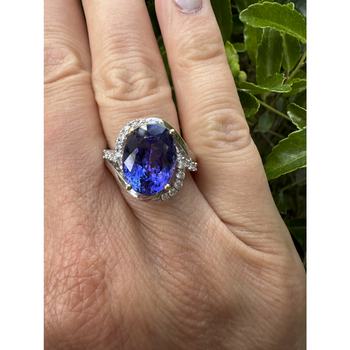 Tanzanite Diamond Ring 06-3756