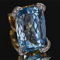 Smithsonian's 52-Carat Aquamarine Showcases March's Serene Blue Birthstone