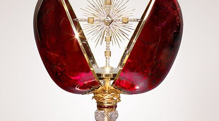 January Birthstone Feature: This Garnet Egg is Like No Other!