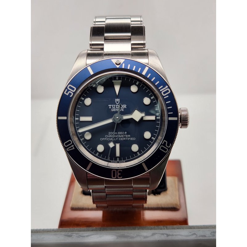 TUDOR BLACK BAY 58 ブルー　79230B Tudor Black Bay 79230N, Steel, Blue Bezel, Black Dial, 41 mm