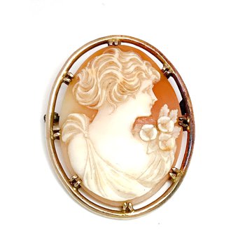 Estate & Vintage Lady's vintage cameo pendant VJ1047 - Susan