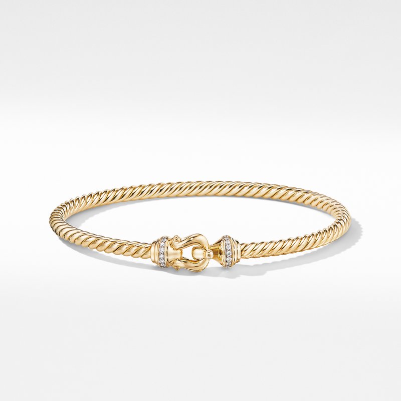 Buckle Bracelet in 18K Yellow Gold with Diamonds