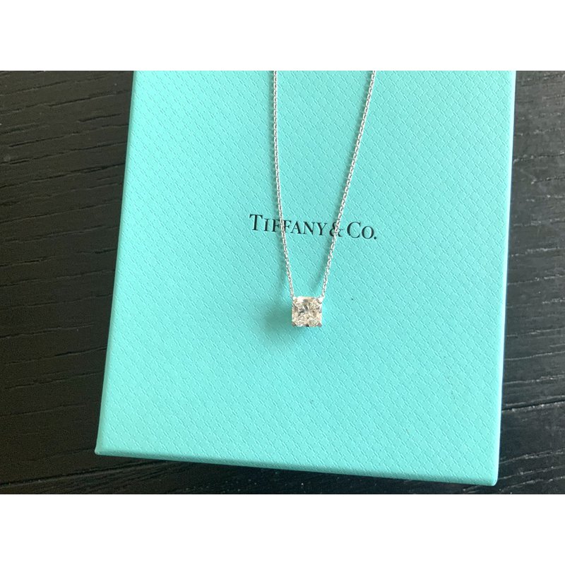 Tiffany diamond pendant necklace online