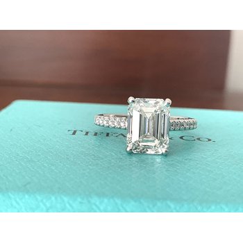 Shop Pre-Loved Jewelry - Blue Chip Jewelry