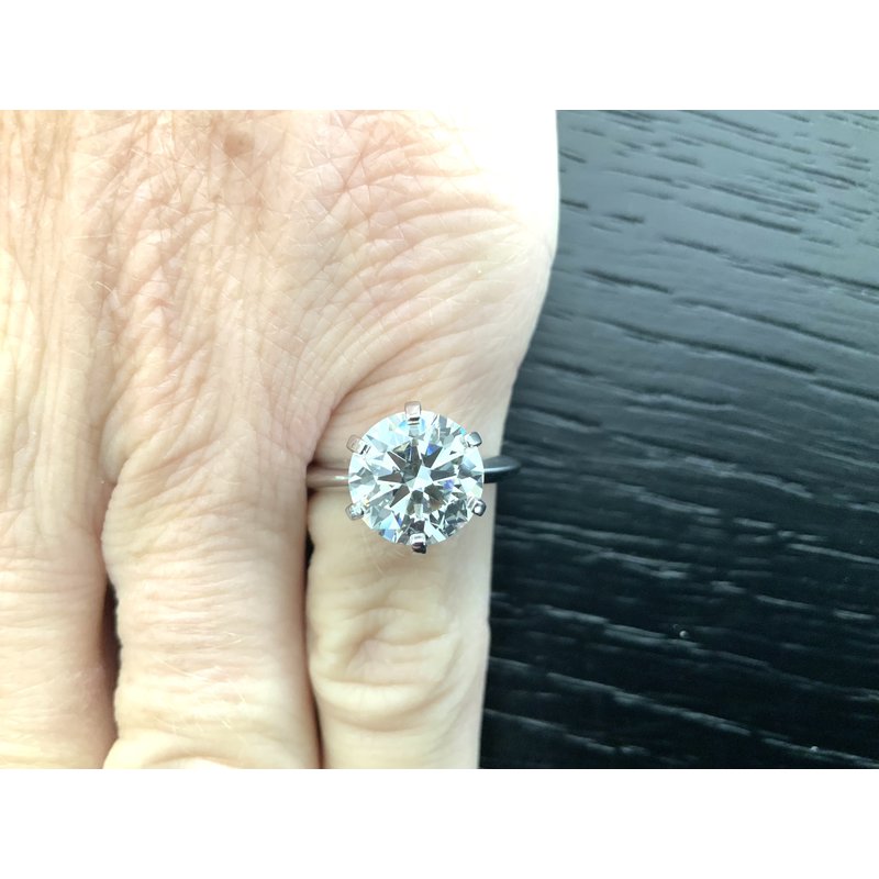 Tiffany 5 carat diamond ring price clearance