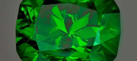 Demantoid Garnet Is the Rarest and Most Valuable Variety of Garnet ...