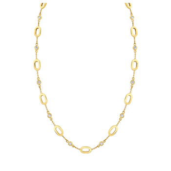 Family & Co. .25cttw Diamond Clover Necklace 18