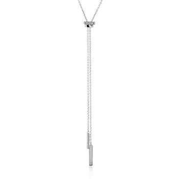 Family & Co. .25cttw Diamond Clover Necklace 18