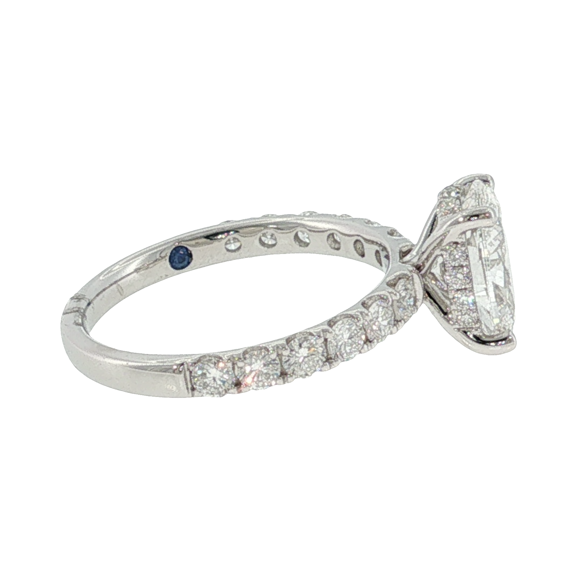Family & Co. 2ct Oval Lab Created Diamond E VS1 .75cttw Side