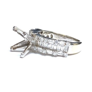 Round and Baguette Diamond Ring Mounting  43966