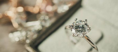 10 Different Settings To Consider for Your Custom Ring
