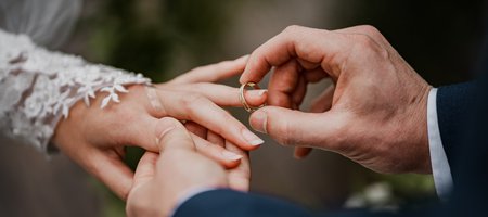 A Guide to Designing a Custom Wedding Band