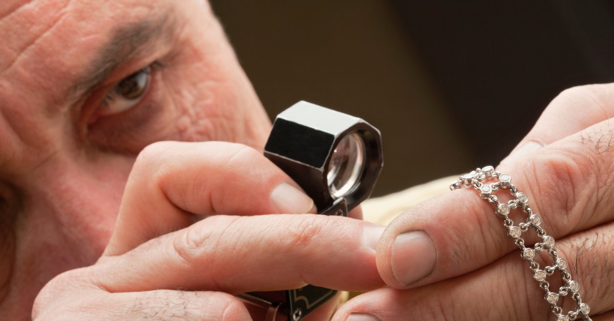 https://sites.jewelfeed.com/si951/blog/images/2025/windycitydiamondsllc-344654-loupe-inspecting-necklace-BlogBanner1.jpg