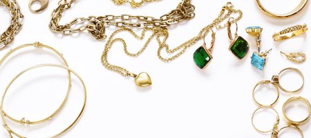 A Guide to Mixing Vintage-Inspired & Modern Jewelry Designs